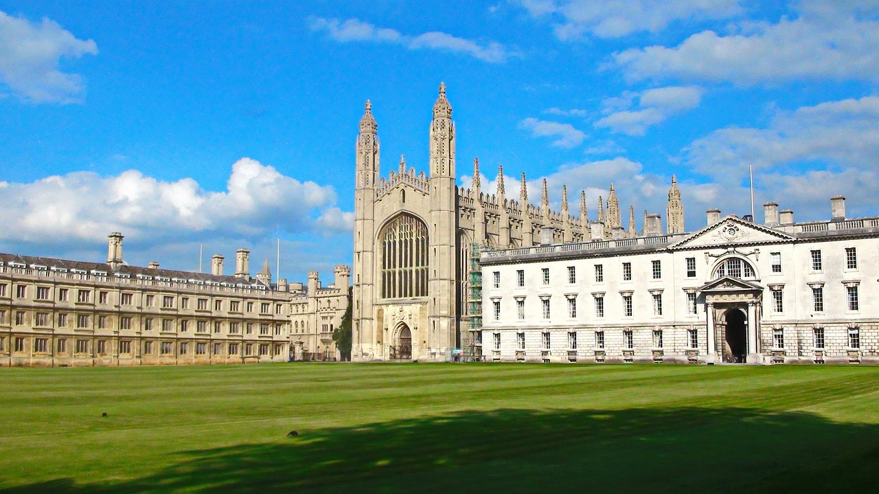 Cambridge Travel Guide: Things to Do, Sightseeing & Tours